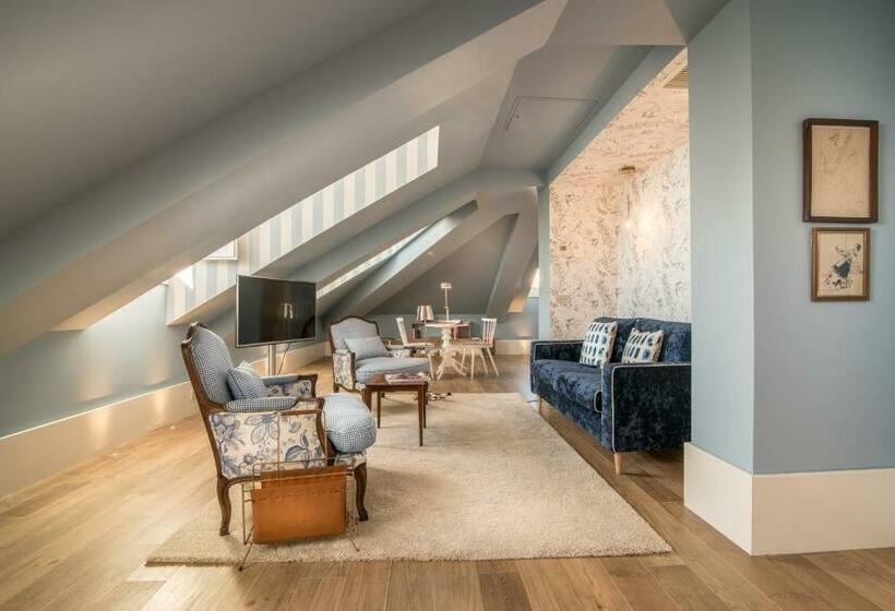 سوییت, Lx Boutique