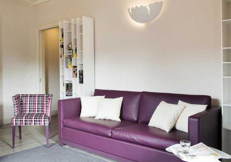 סוויטה, Navona Palace Luxury Inn