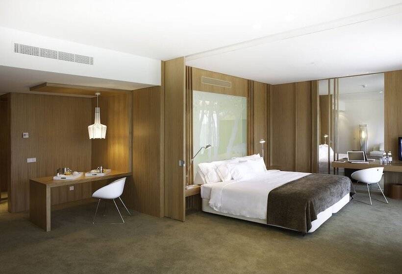 스위트, Onyria Marinha Boutique