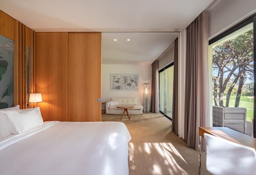 스위트, Onyria Marinha Boutique