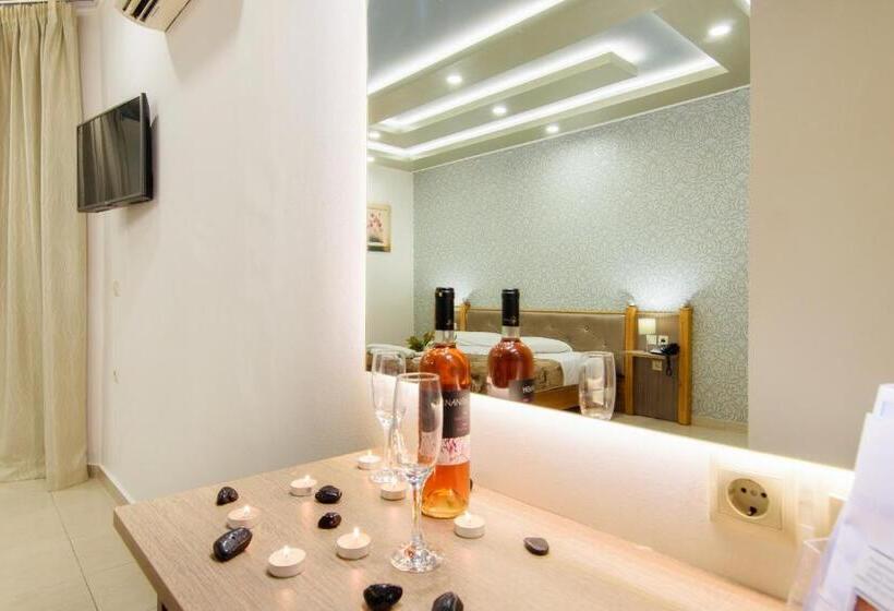 اتاق لوکس, Plaza Pallas