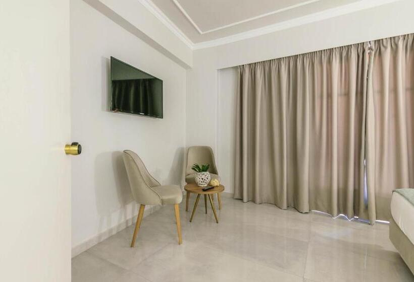 سوییت جونیور, Plaza Pallas