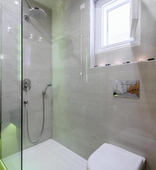 سوییت خانوادگی, Plaza Pallas