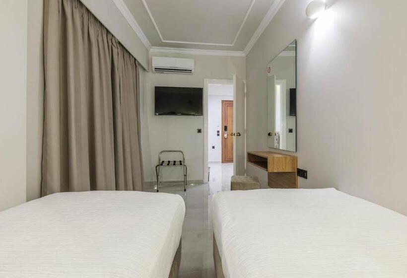 سوییت خانوادگی, Plaza Pallas