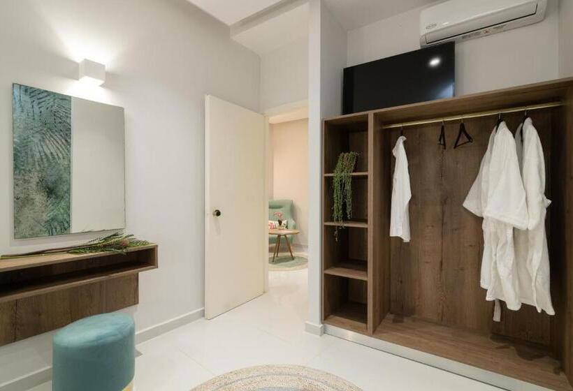 آپارتمان 2 خوابه, Plaza Pallas