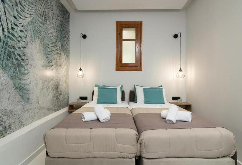 آپارتمان 2 خوابه, Plaza Pallas