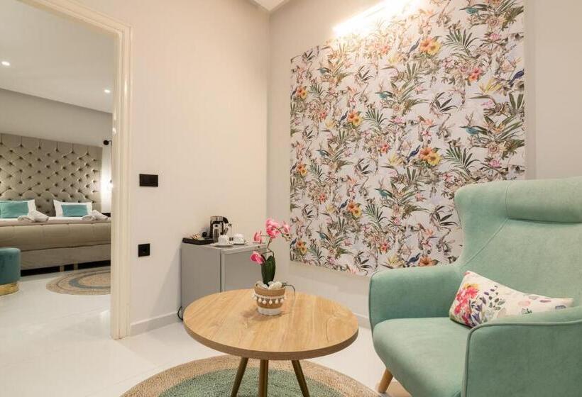 آپارتمان 2 خوابه, Plaza Pallas