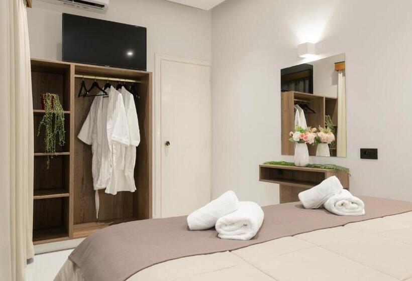 آپارتمان 2 خوابه, Plaza Pallas