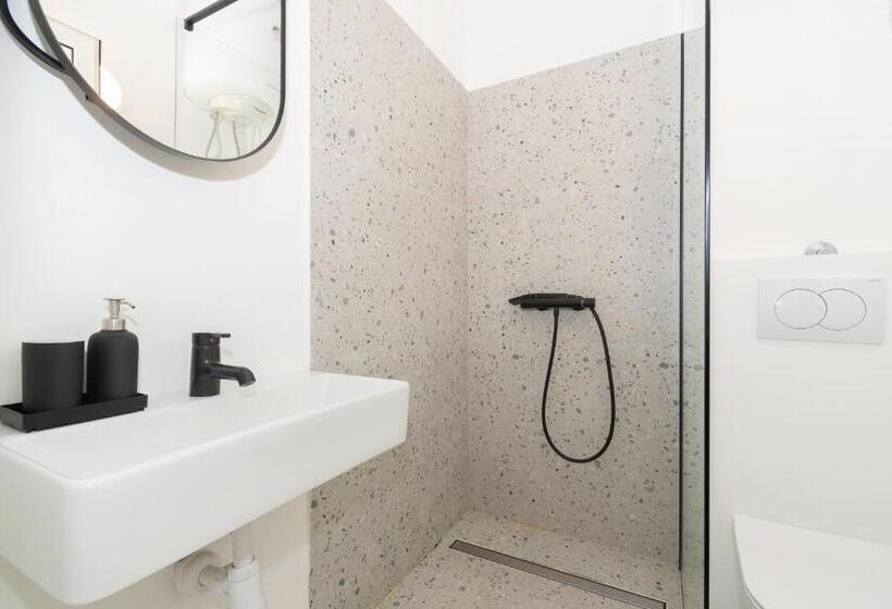 スタンダードルーム, Rooms Gold