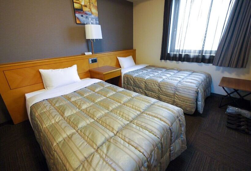Номер Стандарт, Route Inn Hamamatsu Ekihigashi