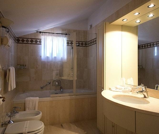 オーシャンビュースタンダードルーム, Villa Tuttorotto