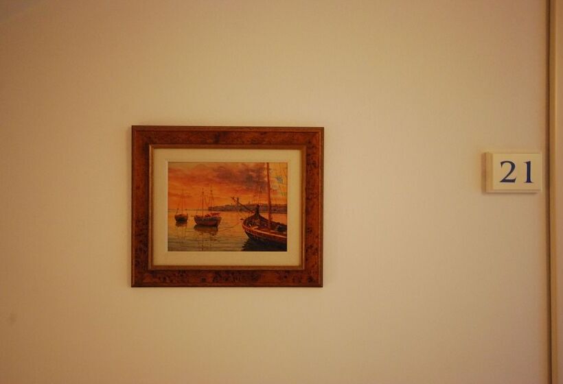 オーシャンビュースタンダードルーム, Villa Tuttorotto