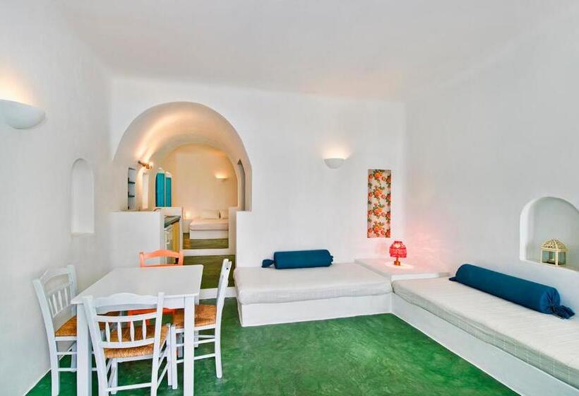 جناح سوبيريور مطل علي البحر, Nissia Beach Apartments & Suites