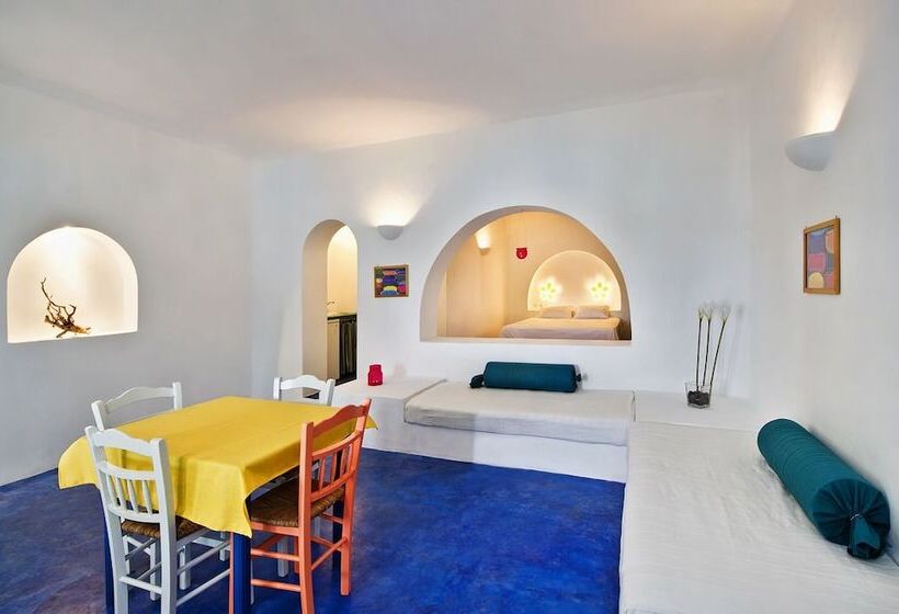 جناح مطلّ علي البحر, Nissia Beach Apartments & Suites