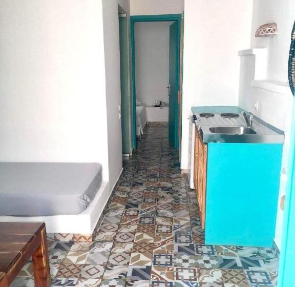 شقة غرفة واحدة, Nissia Beach Apartments & Suites