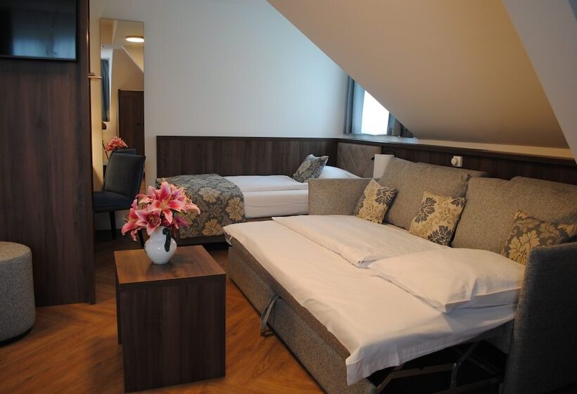 اتاق خانوادگی, Salzburg Hotel Lilienhof