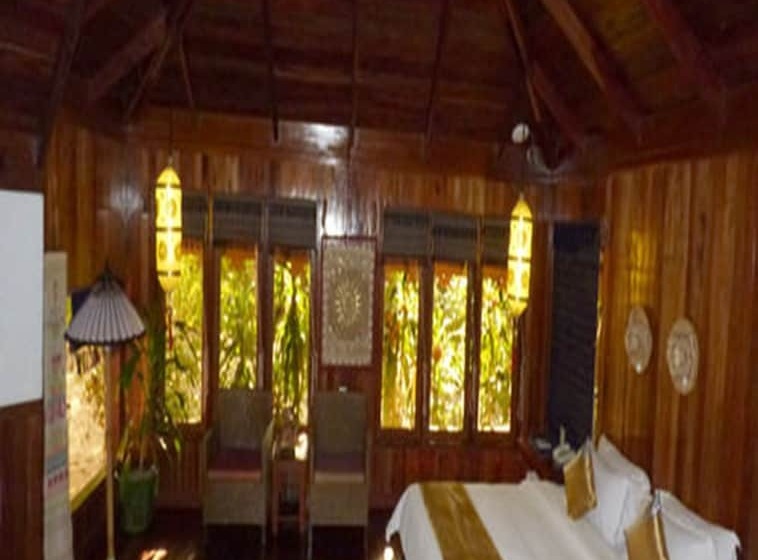 اتاق لوکس با چشمانداز باغ, Amazing Ngapali Resort