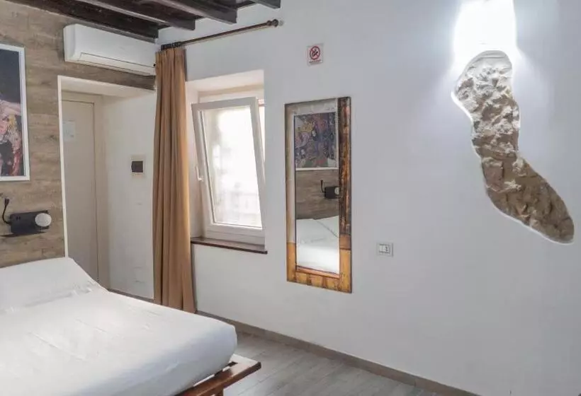 اتاق استاندارد با وان آب گرم, Irooms Spanish Steps