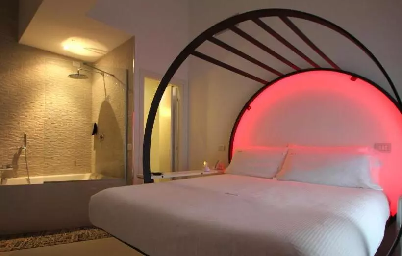 اتاق سوپریور, Irooms Spanish Steps