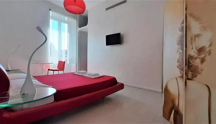 اتاق سوپریور, Wrh Trastevere