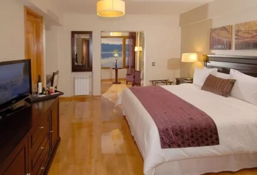 سوییت لوکس, Alma Del Lago Suites & Spa