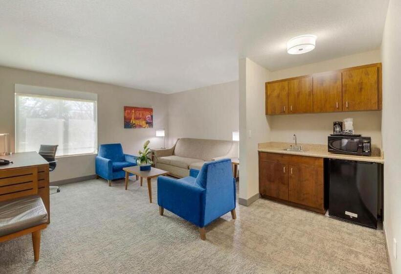 מיטת קינג בסוויטה, Best Western Plus Henderson