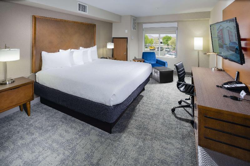 חדר סטנדרט עם מיטת קינג, Best Western Plus Henderson