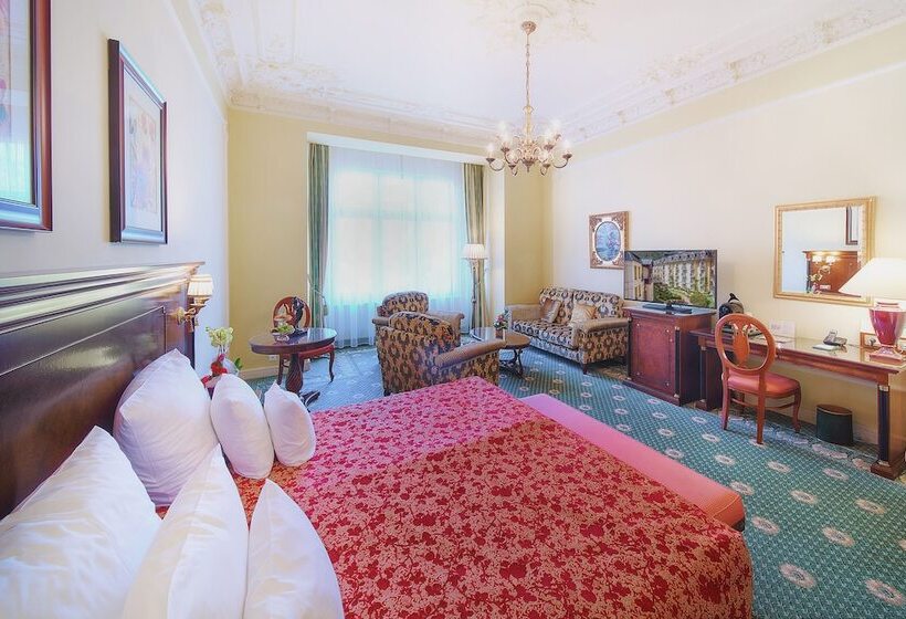 סוויטת ג'וניור, Carlsbad Plaza Medical Spa & Wellness