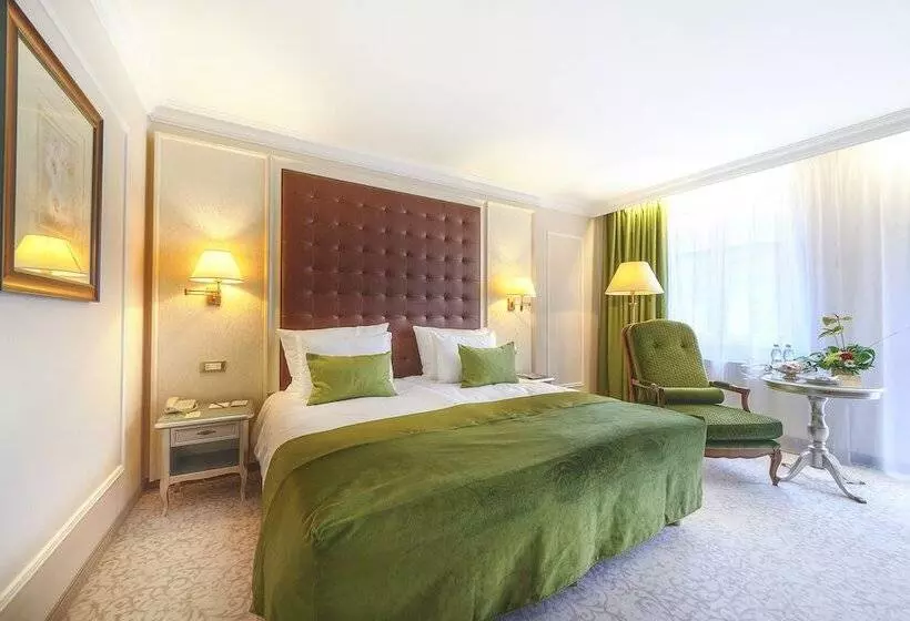 اتاق راحتی, Carlsbad Plaza Medical Spa & Wellness