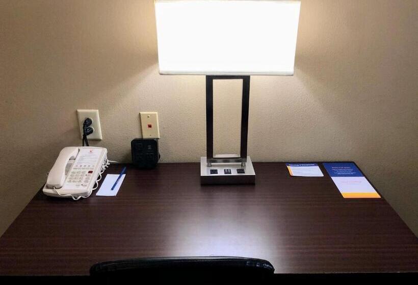 Люкс, Spark By Hilton Bluffton Hilton Head Island