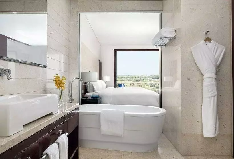 اتاق لوکس, Cordis  Beijing Capital Airport By Langham Hospitality Group