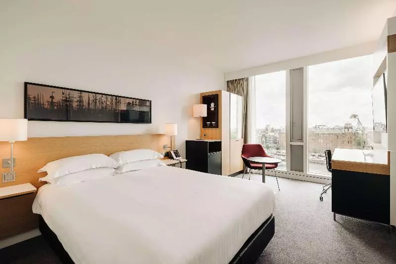 スタンダードルーム, Doubletree By Hilton  Amsterdam Centraal Station