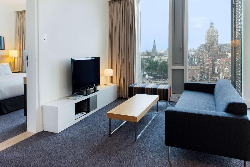 سوییت اجرایی, Doubletree By Hilton  Amsterdam Centraal Station