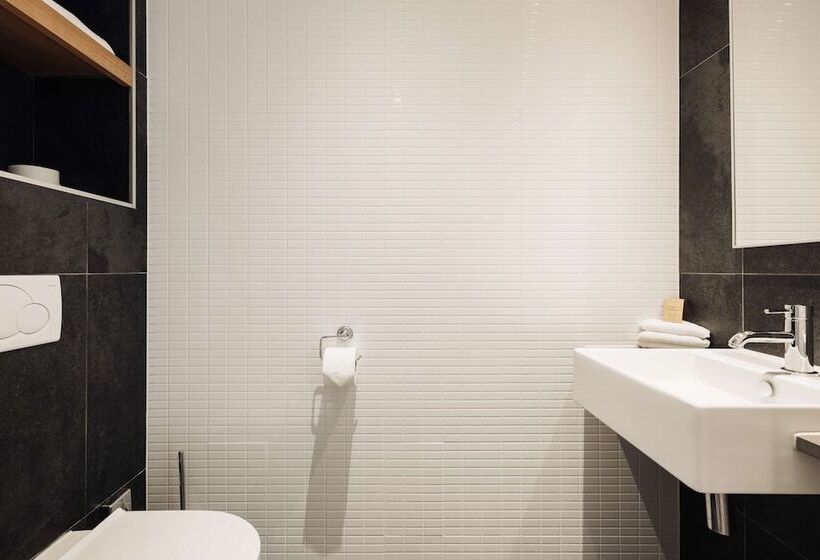 Executive Suite, Doubletree By Hilton  Amsterdam Centraal Station