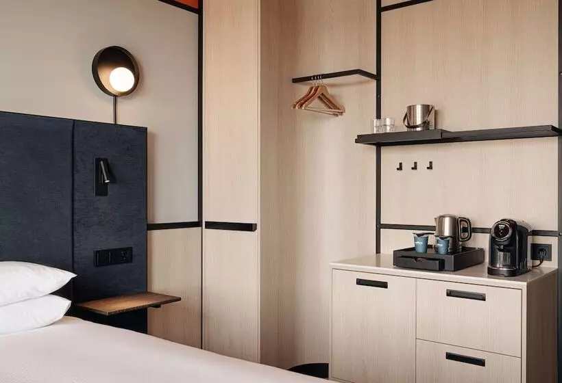 スタンダードルーム, Doubletree By Hilton  Amsterdam Centraal Station