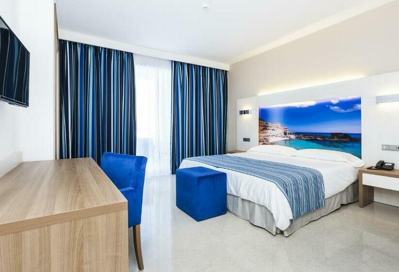 חדר סופריור עם מרפסת, Globales Playa Estepona