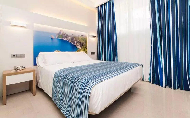 اتاق سوپریور, Globales Playa Estepona