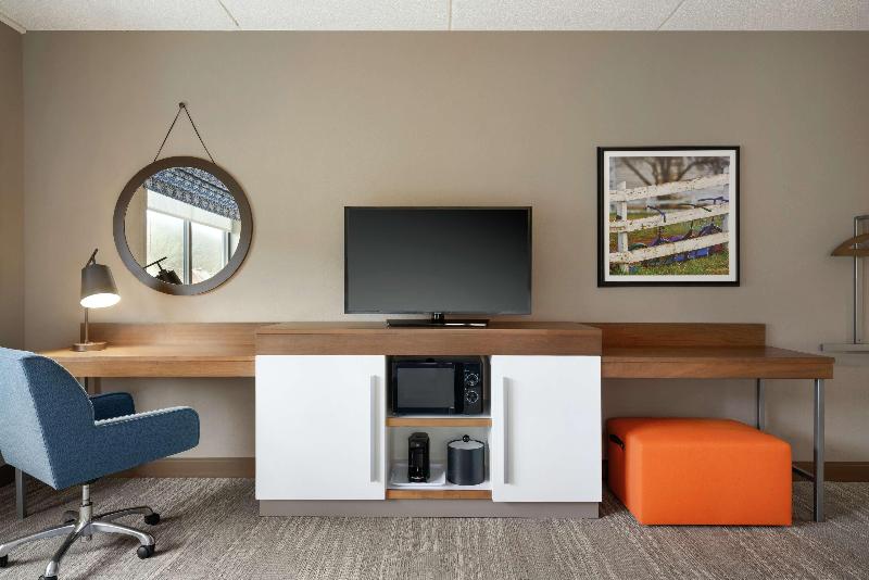 キングサイズベッドのスタンダードルーム, Hampton Inn & Suites Ephrata Mountain Springs