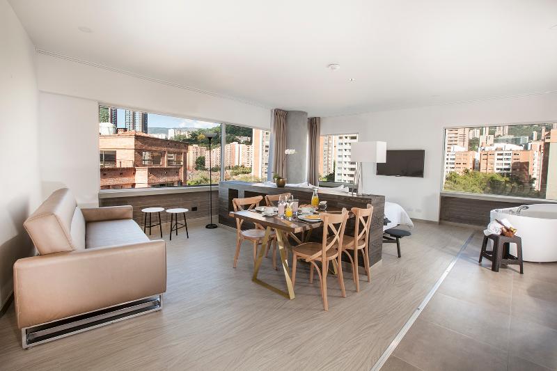 Номер Стандарт, Heeton Concept Hotel   City Centre Liverpool