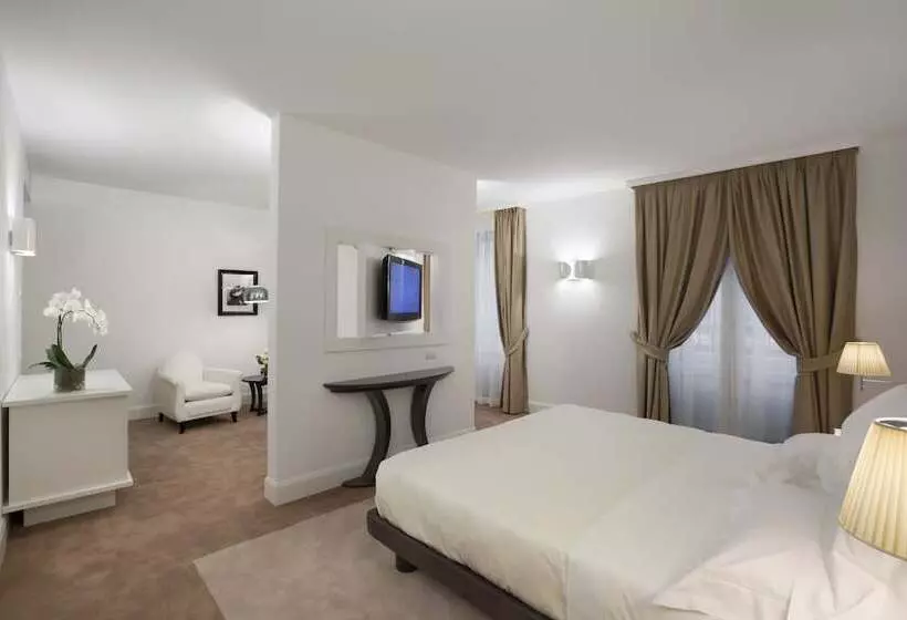 سوییت جونیور, Maison Milano | Una Esperienze