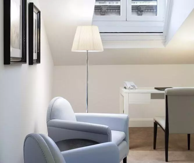 سوییت جونیور, Maison Milano | Una Esperienze
