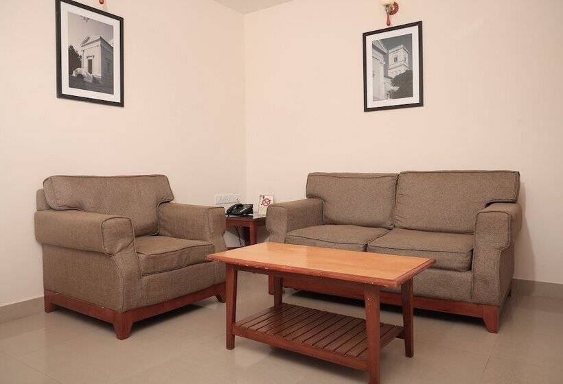 Suíte Vista Piscina, Mgm Vailankanni