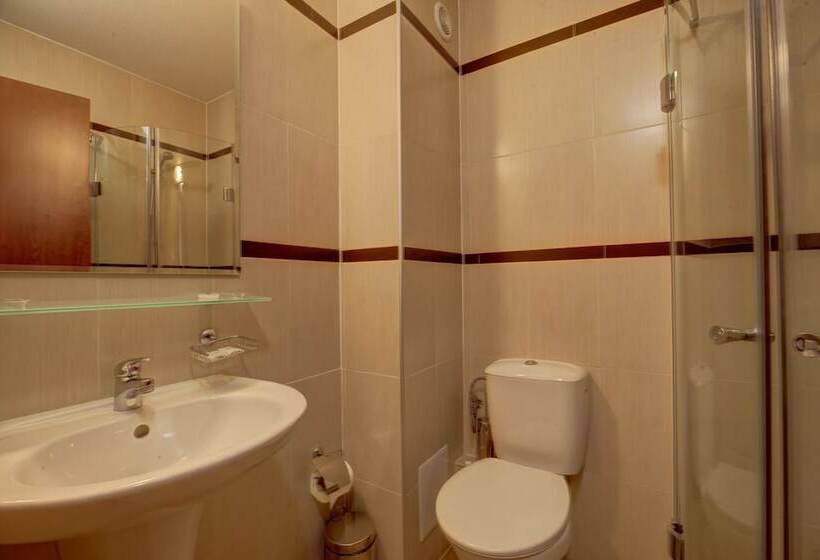 חדר סטודיו סטנדרד, Redenka Holiday Club