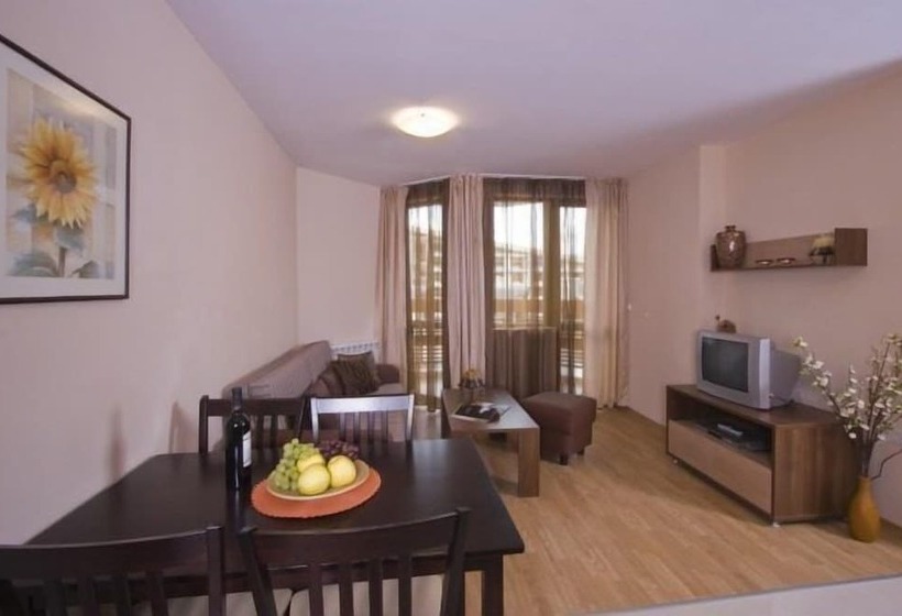 Апартаменты 1 Спальня, Redenka Holiday Club
