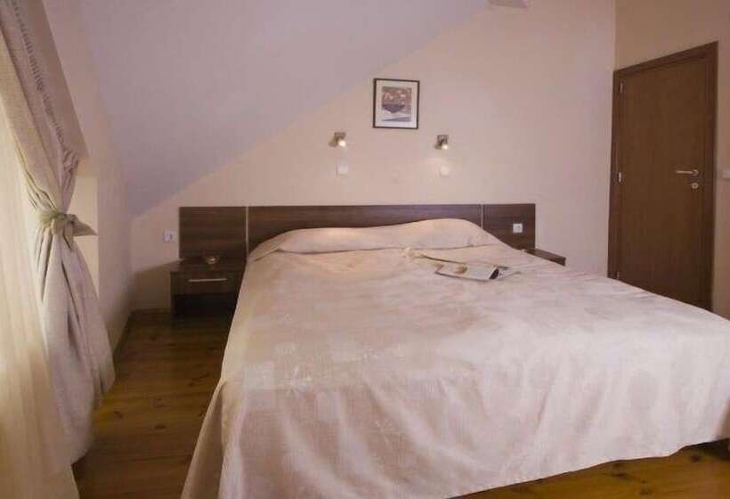 וילה בת 2 חדרי שינה, Redenka Holiday Club