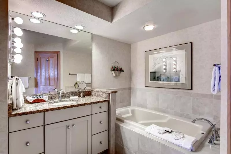 １ベッドルームアパートメント, St. James Place
