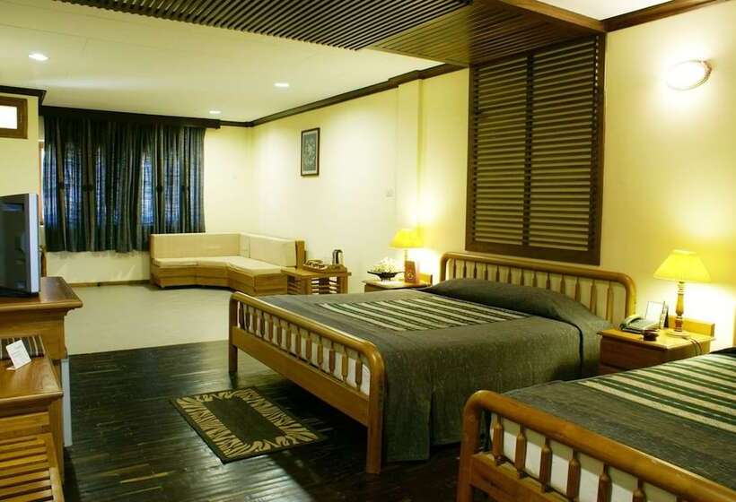 اتاق اجرایی با چشم‌انداز دریا, Sunny Paradise Resort