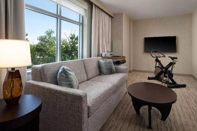 キングサイズベッドのスイートルーム, The Westin Reston Heights