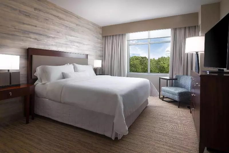 キングサイズベッドのスイートルーム, The Westin Reston Heights