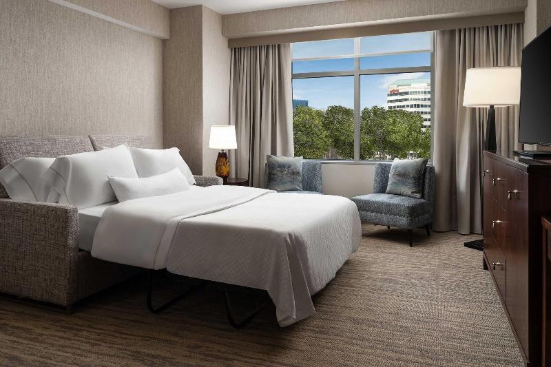 Suite King Size Bed, The Westin Reston Heights